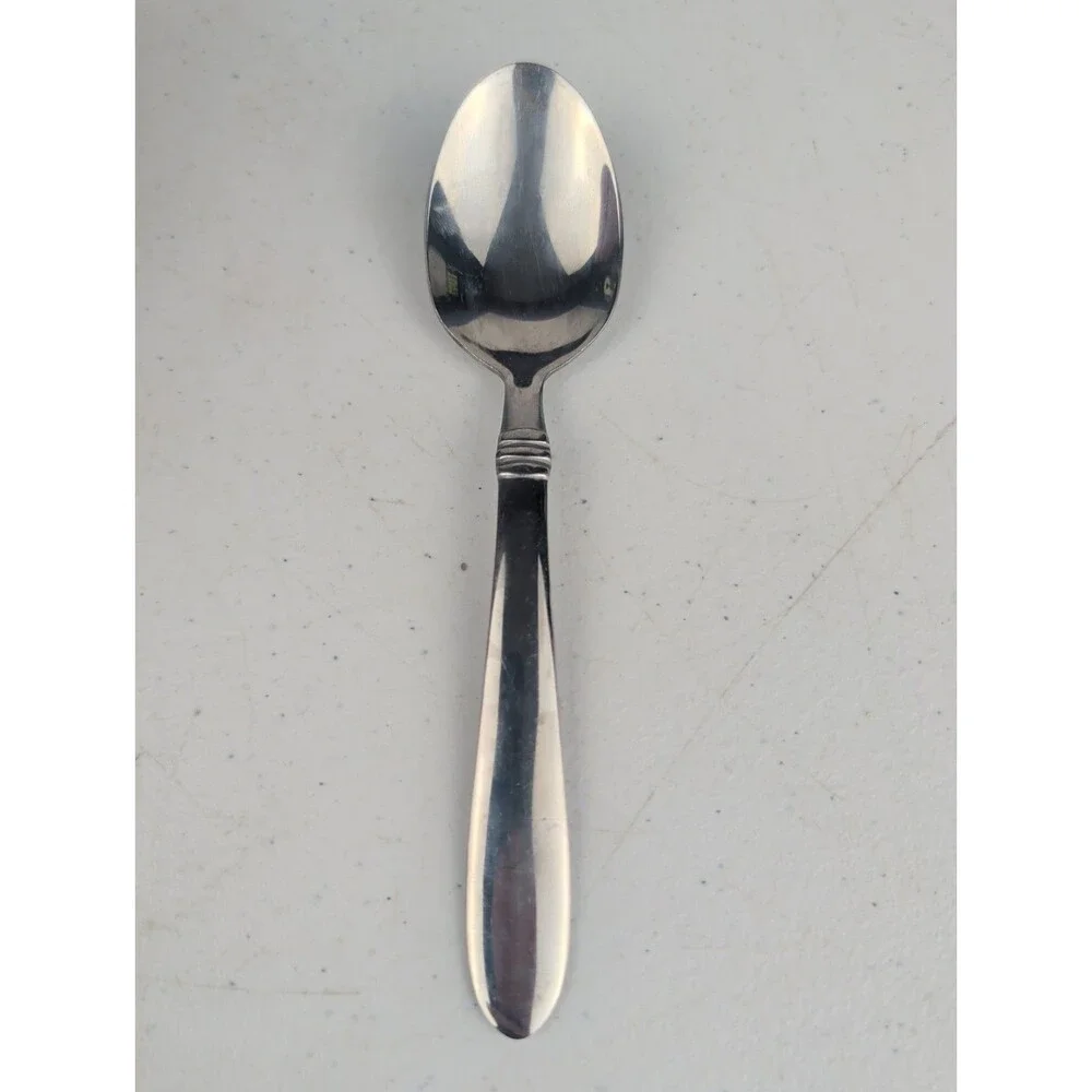 Oneida Banbury Stainless Flatware  Teaspoons 6-3/8